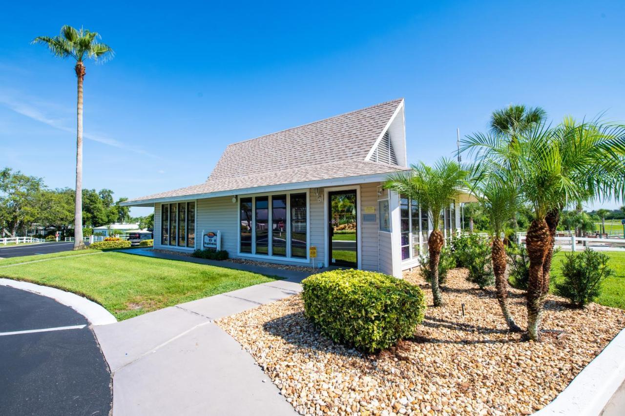 Buttonwood Bay RV Resort Sebring Exterior foto